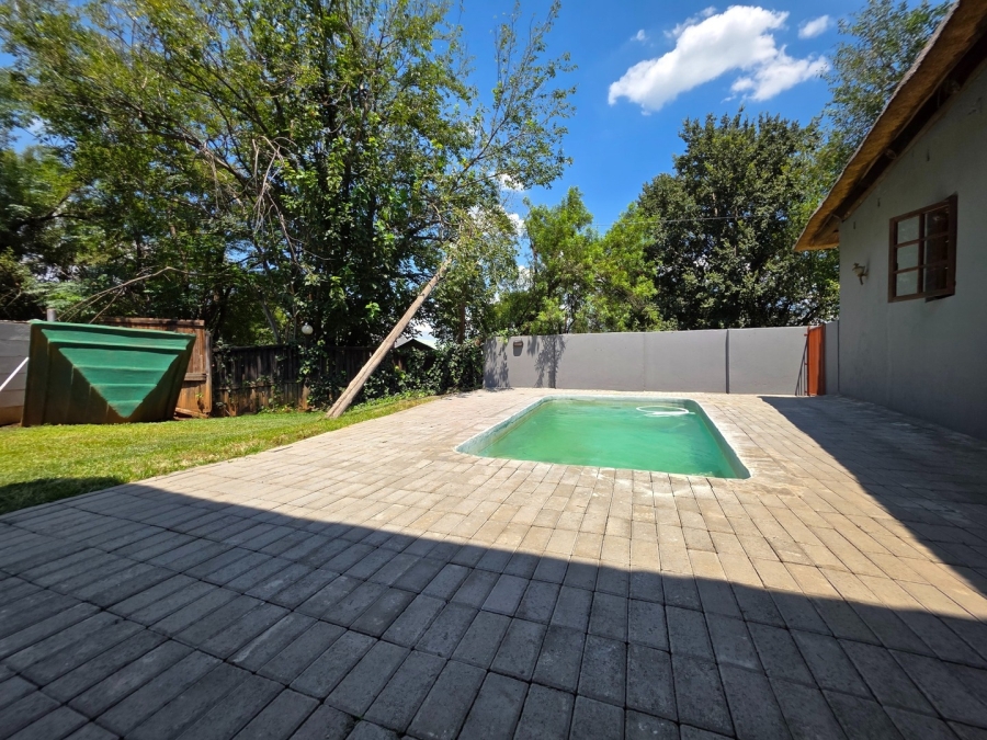 4 Bedroom Property for Sale in Olifantsnek North West